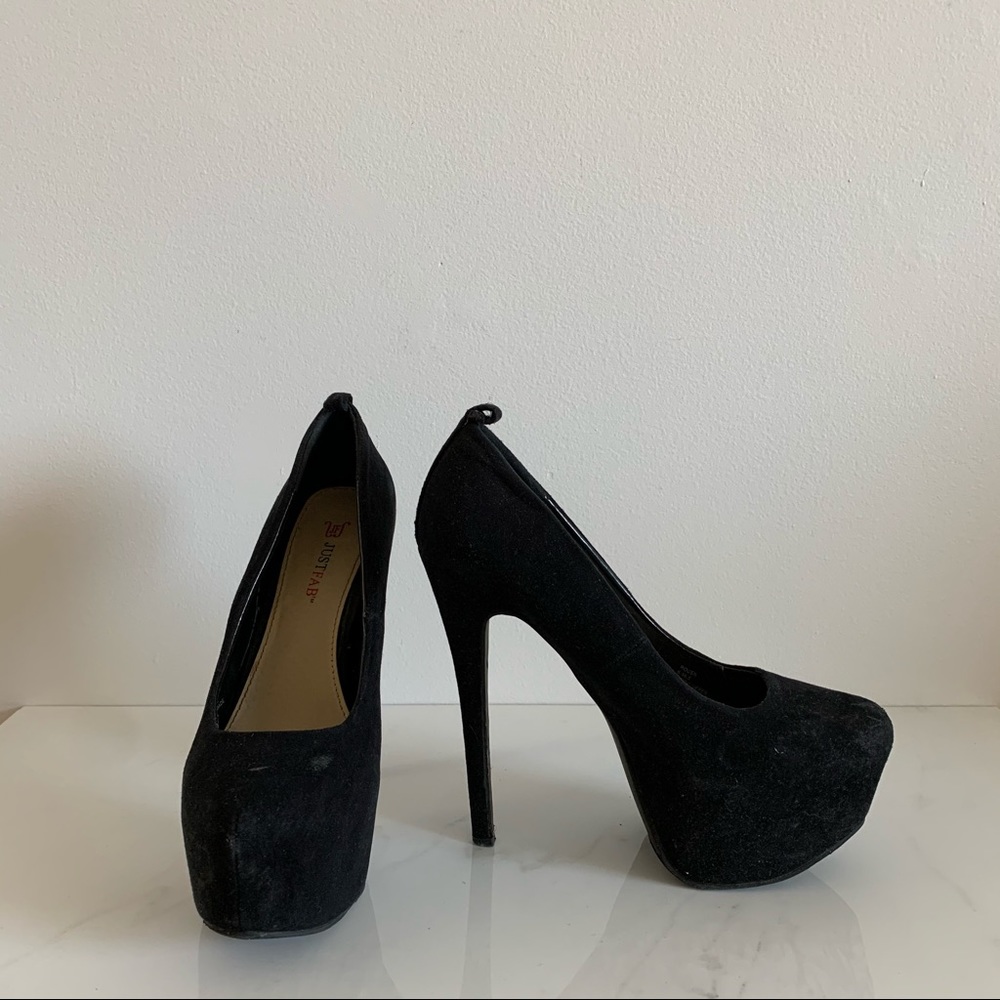 JUSTFAB BLACK 6” HEEL PUMPS